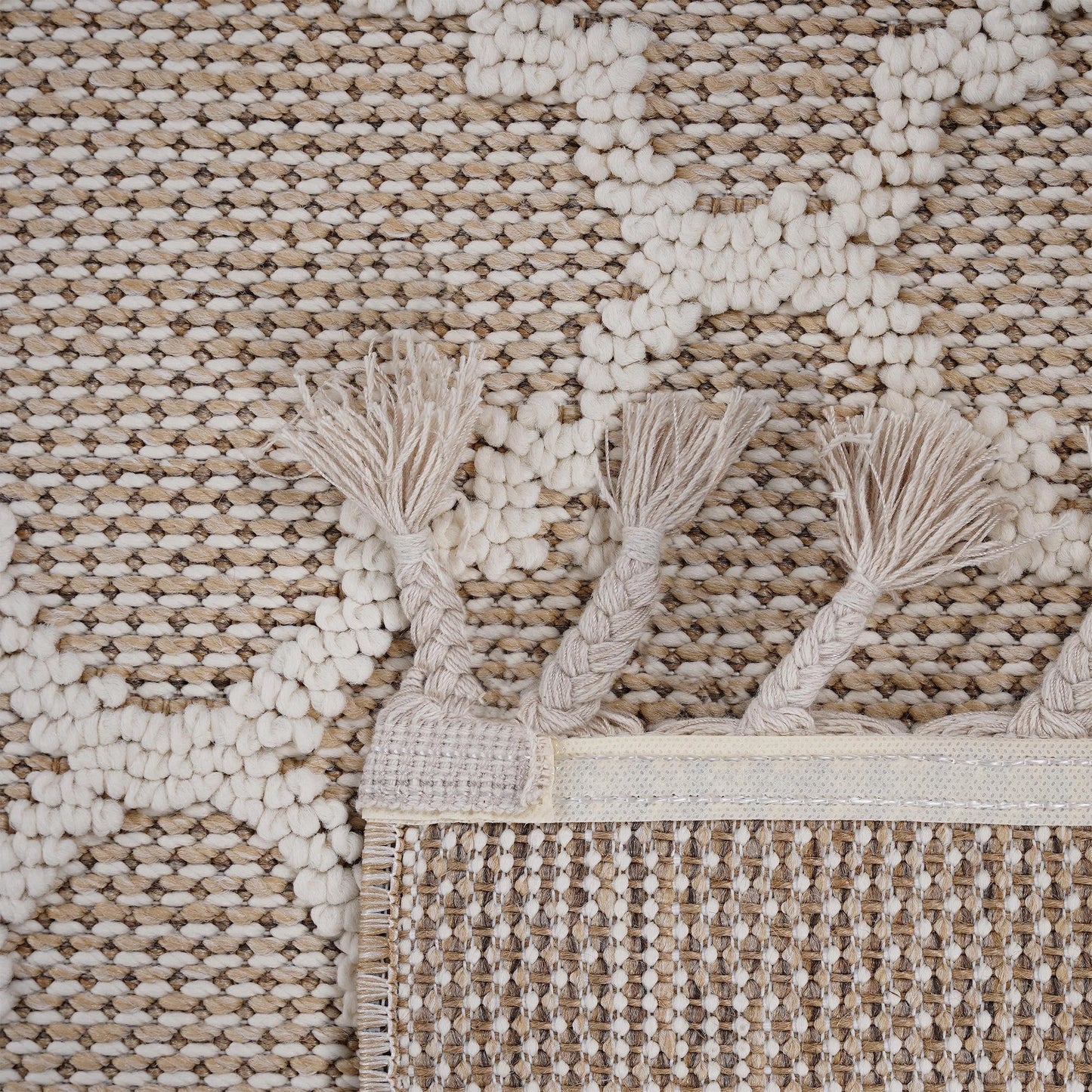 Loom & Luxe Ivory & Trellis Indoor/Outdoor Area Rug