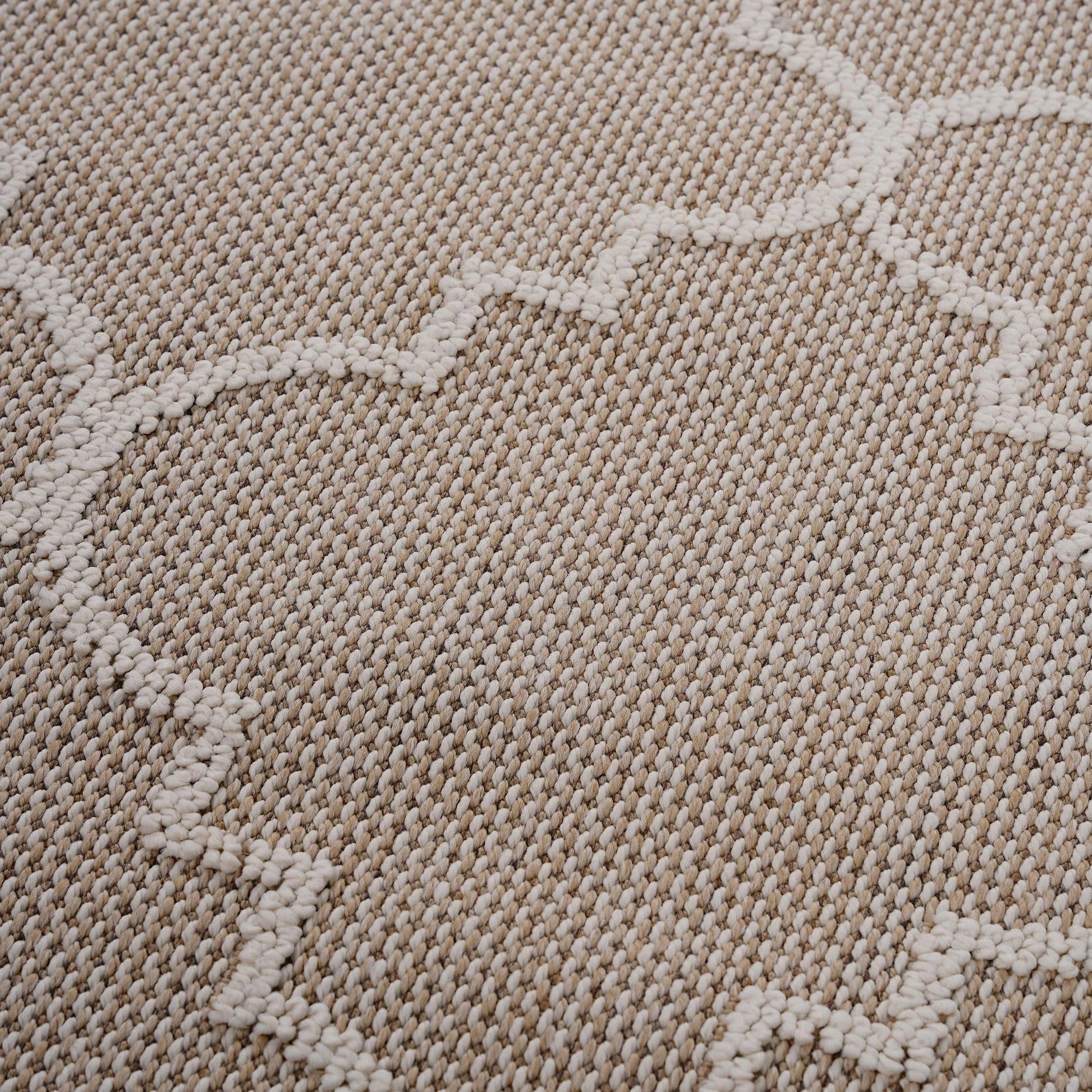 Loom & Luxe Ivory & Trellis Indoor/Outdoor Area Rug