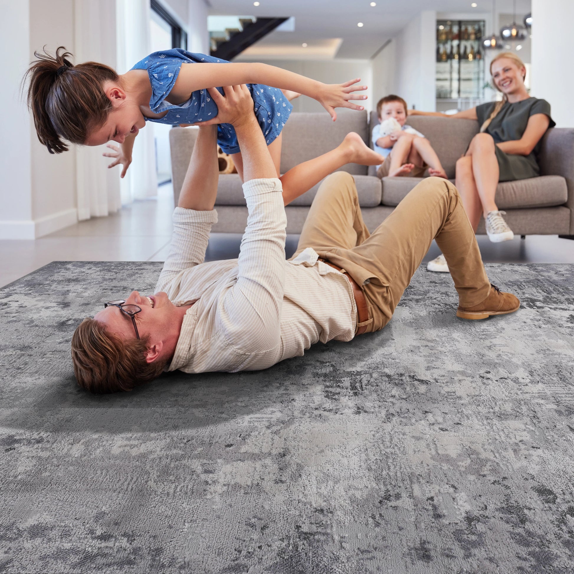 Loom & Luxe Light Grey & Abstract Area Rug