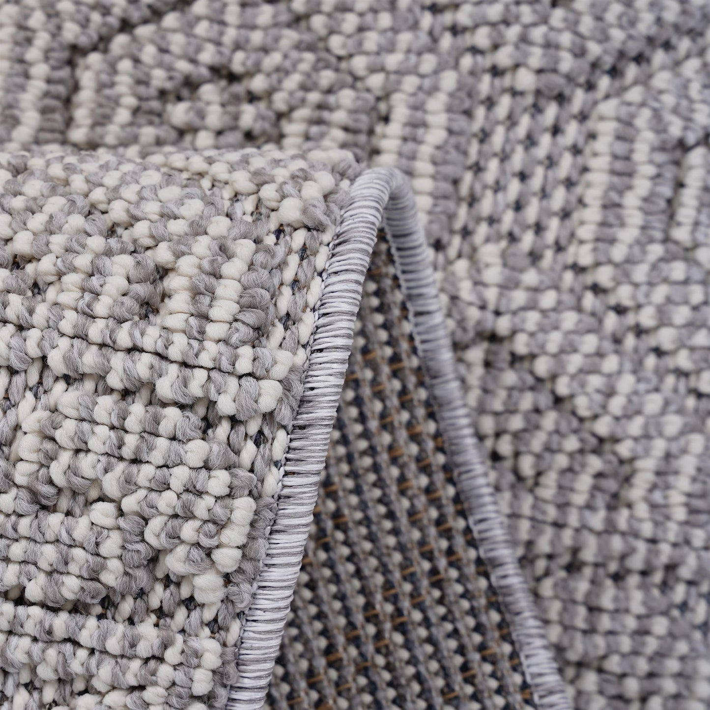 Loom & Luxe White & Geometric Indoor/Outdoor Area Rug