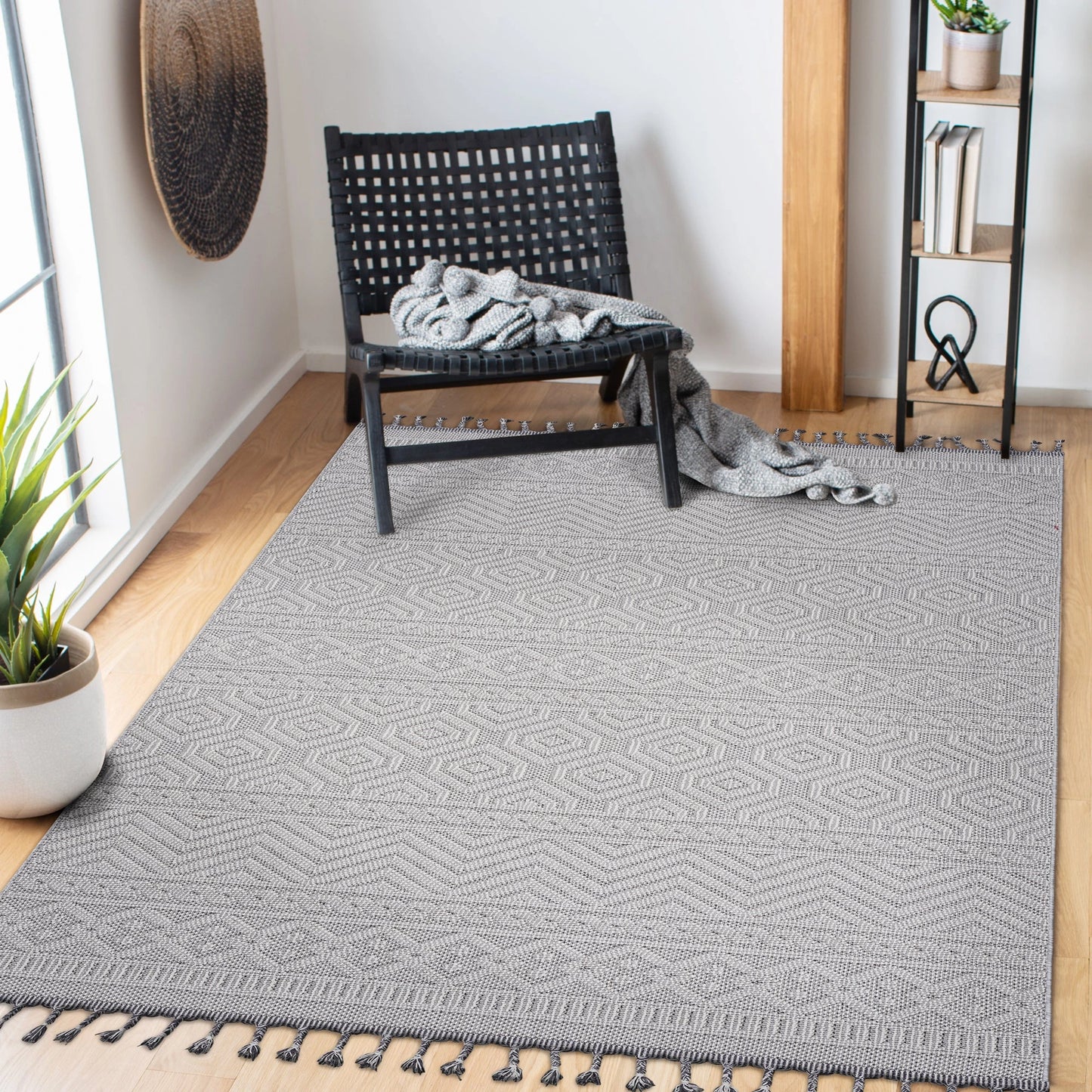 Loom & Luxe White & Geometric Indoor/Outdoor Area Rug