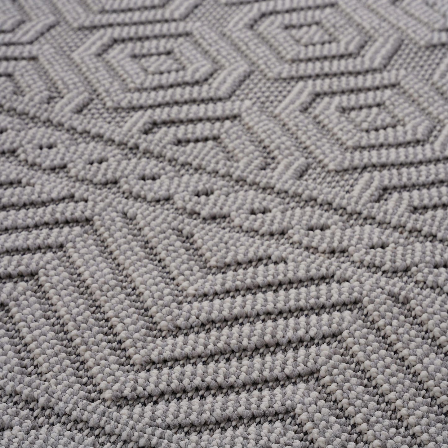 Loom & Luxe White & Geometric Indoor/Outdoor Area Rug