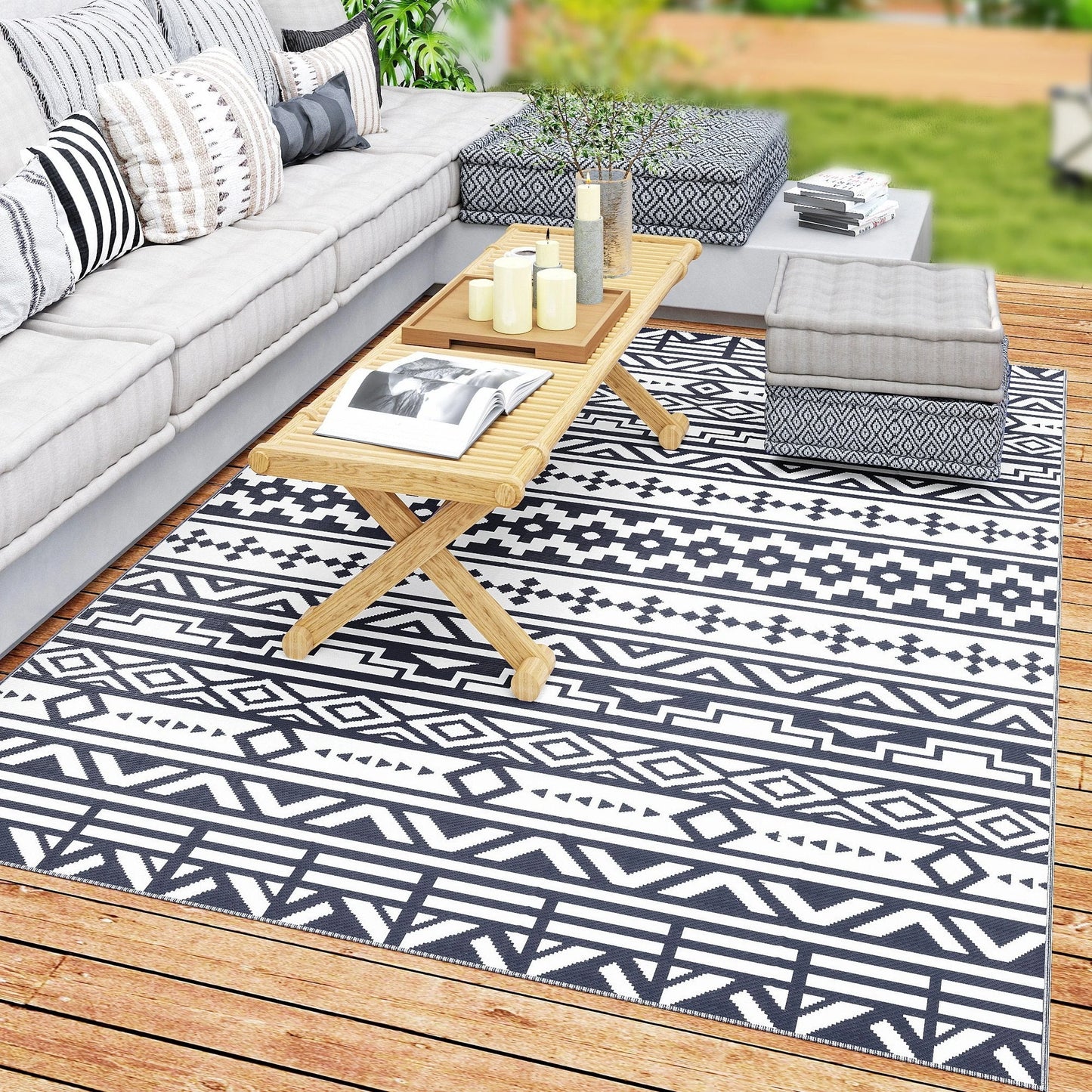 Outsunny Reversible Blue & White Geometric Outdoor Patio Rug