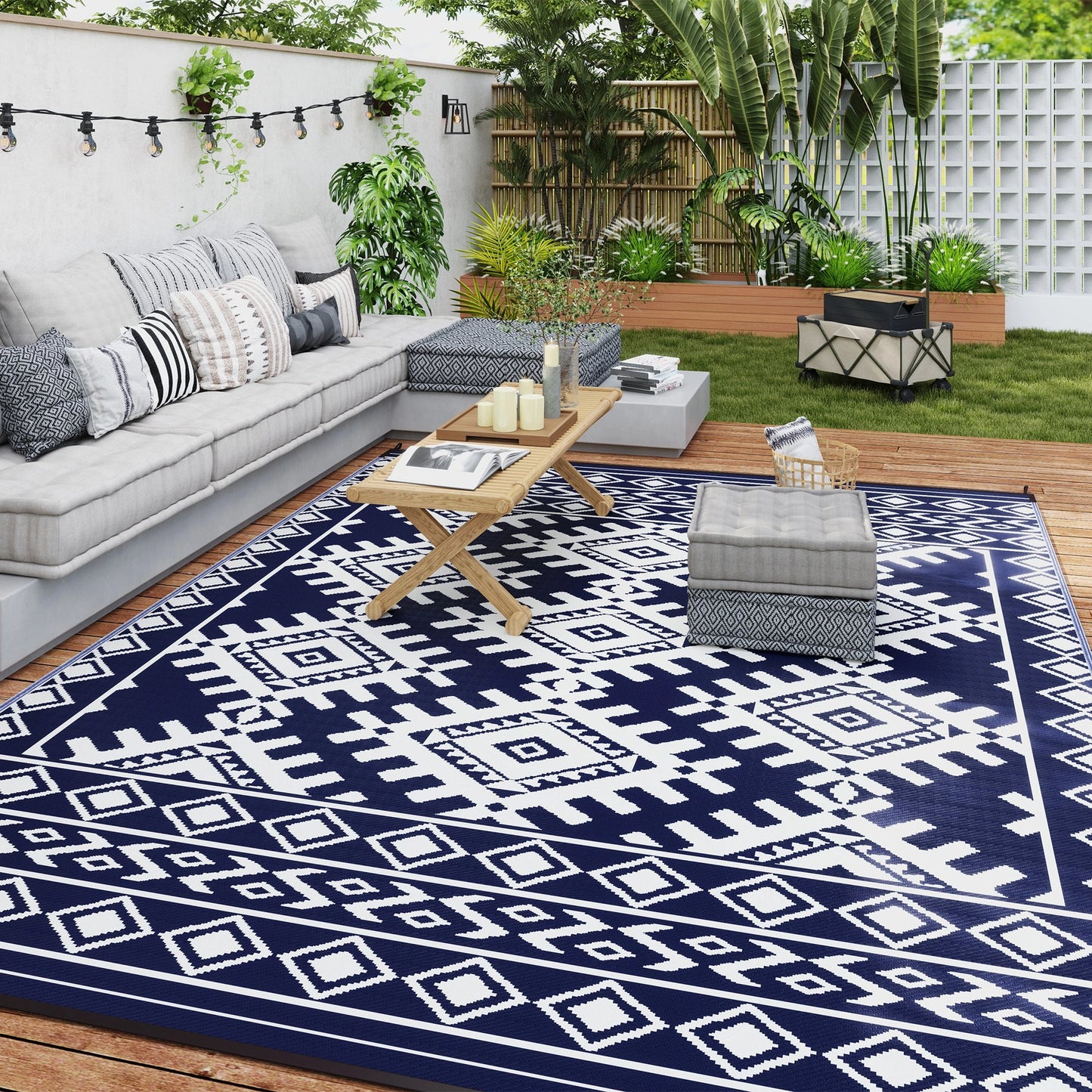 Outsunny Reversible Blue & White Rhombus Border Outdoor Patio Rug