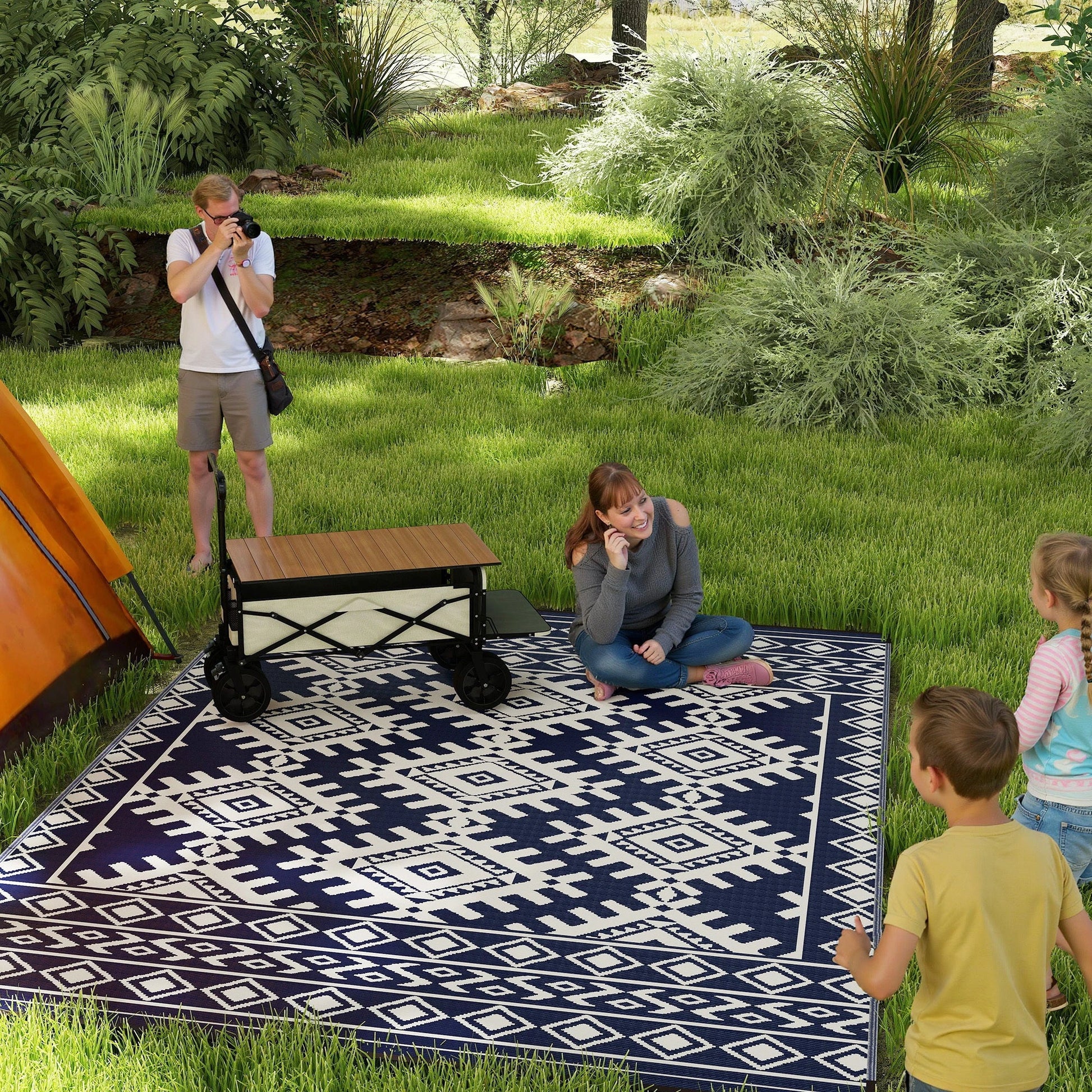 Outsunny Reversible Blue & White Rhombus Border Outdoor Patio Rug